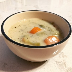 Crock Pot Winter Vegetable Soup is the comfort of home served in a cup. 